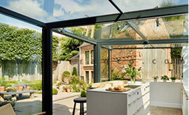 سقف متحرک شیشه ای (Retractable Glass Roof)